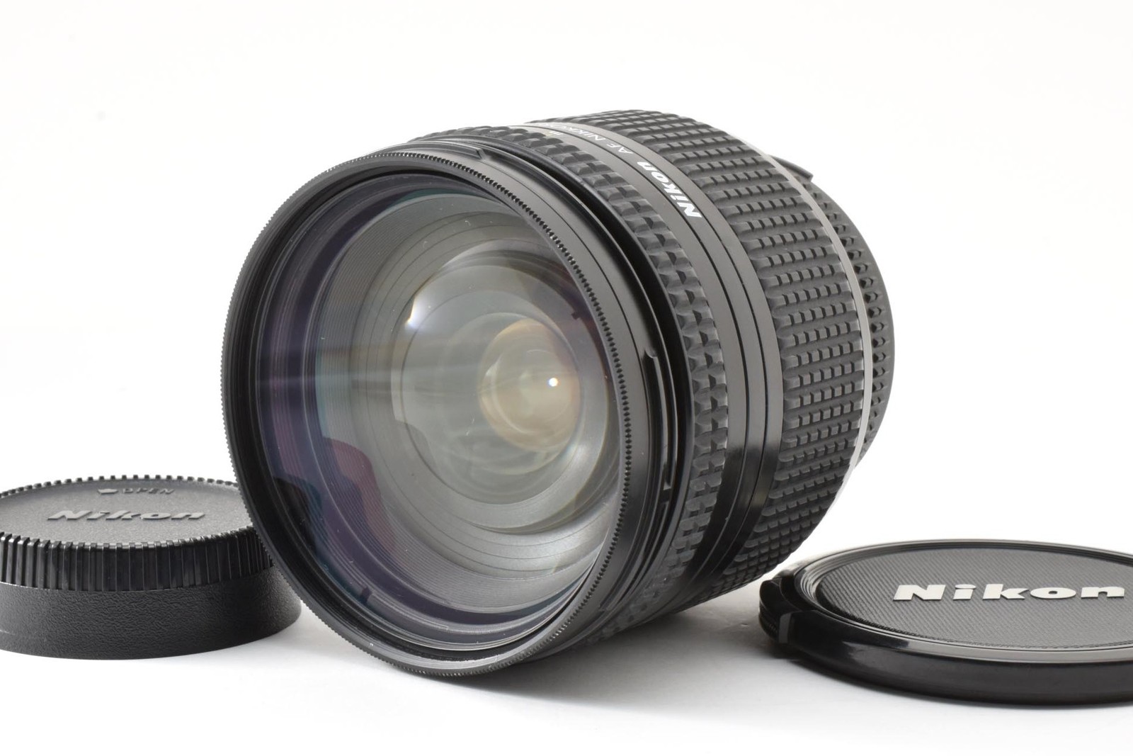 Nikon AF Nikkor 24-120mm F/3.5-5.6D IF