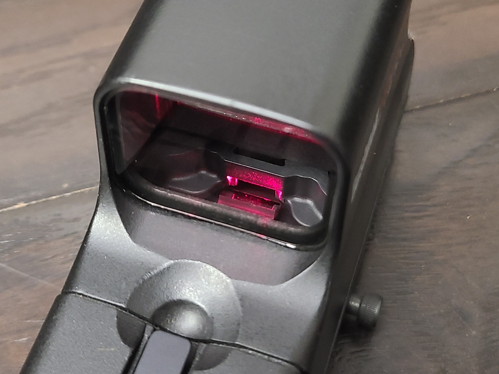 Bushnell Holo Sight  52-0021  - Made by EoTech - AA Batteries, Holographic