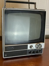 Vintage Sony portable transistor TV TV-920U