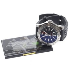 Breitling Avenger A32390