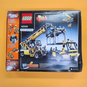Lego 42009 Mobile Crane MK II 2606pcs FedEx Shipping - Sealed