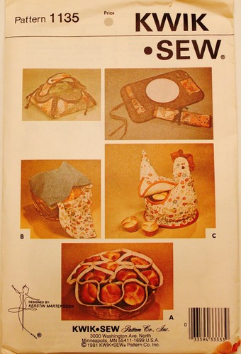 U PICK ~ Quilt Pattern ~ Quilted Bag Purse Tote Oven Mitt Sew Kit & More! - NIP - Picture 4 of 20