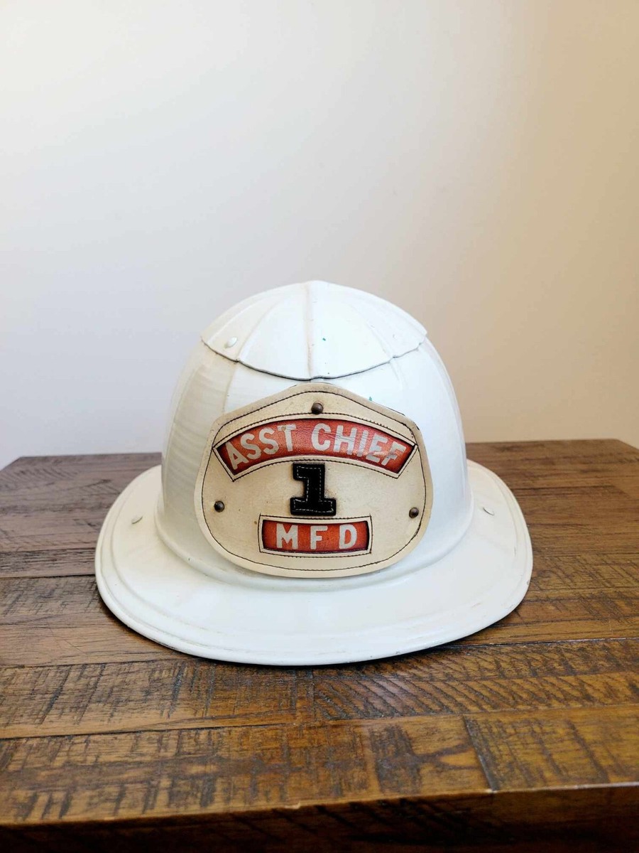 Cairns & Brother製　装飾用 消防士ヘルメットインテリア CAIRNS & BROTHER FIRE HELMET made in Clifton NJ belong to