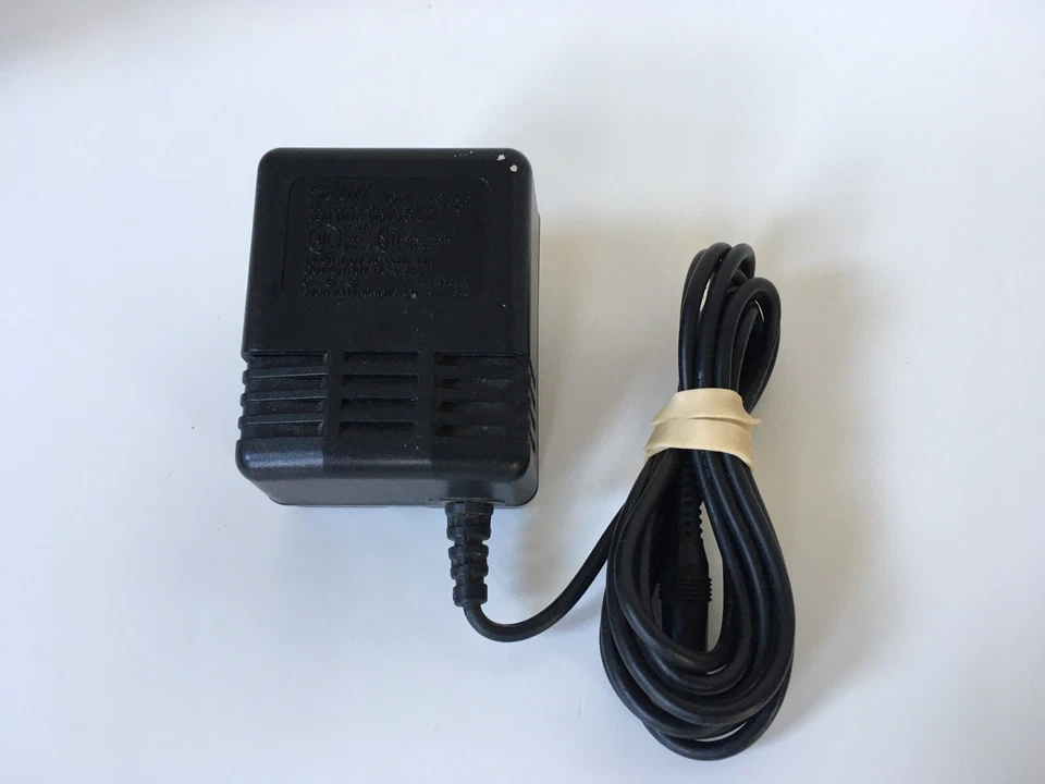 Fuente de Alimentación Oficial Sega Modelo MK-2103 Buen Estado Foto 3 de 3