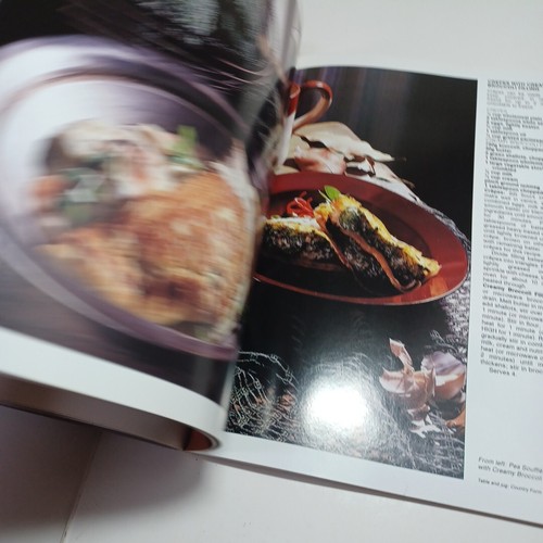 Australian Women’s Weekly Home Library Vegetarian Cooking Paperback 1992 - Picture 22 of 24
