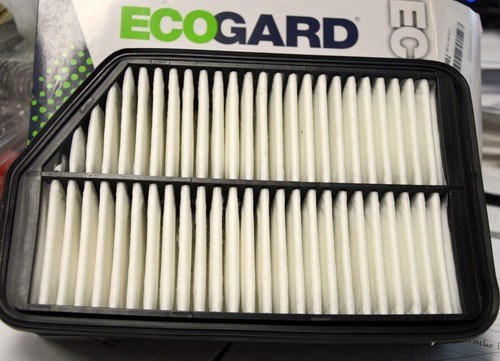 Ecogard Premium Engine Air Filter #XA6118 - New Old Stock