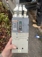 Merlin Gerin Compact NS160N 100 Amp 3-pole moulded case circuit breaker (MCCB)