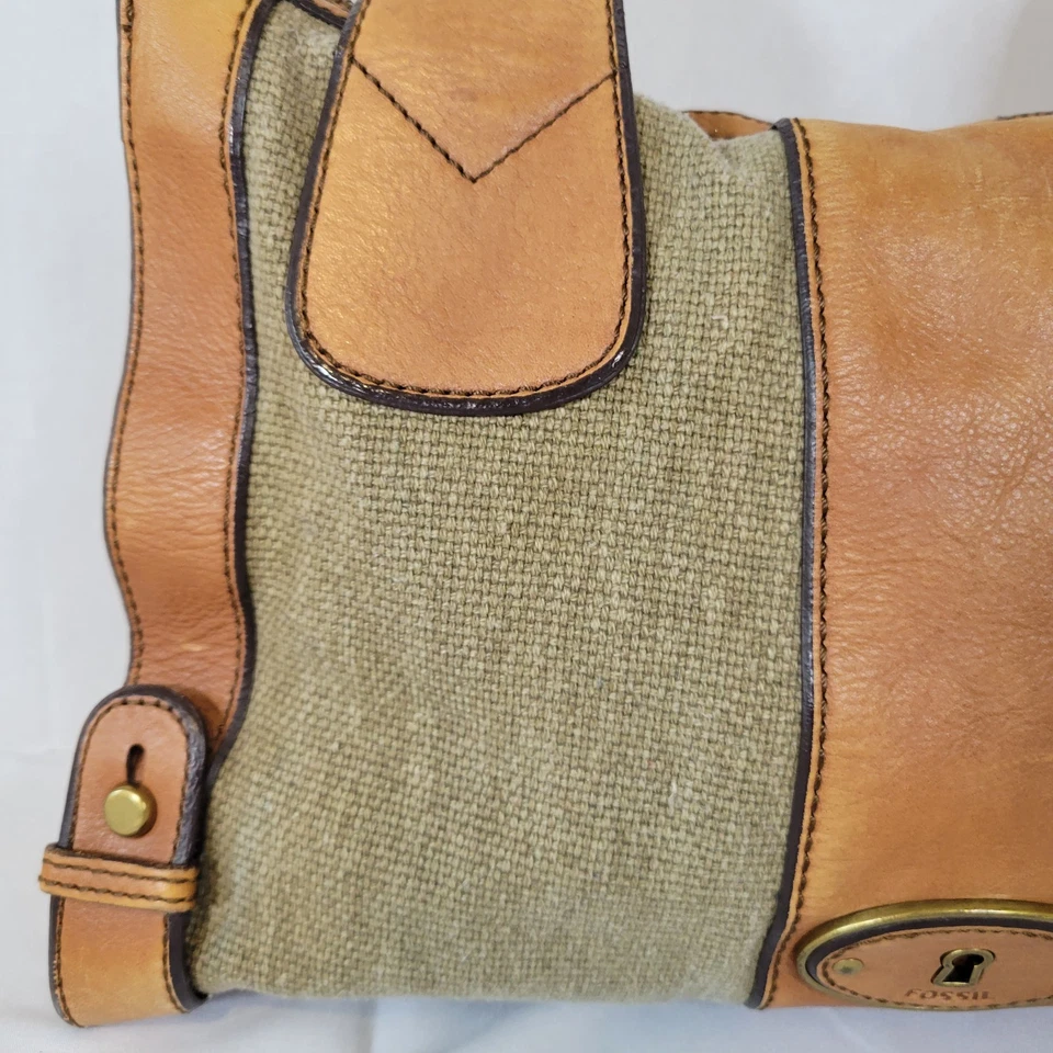 Bolso Cartera de Hombro Fossil Vintage Revival Lona Tostada y Cuero Marrón Foto 2 de 4
