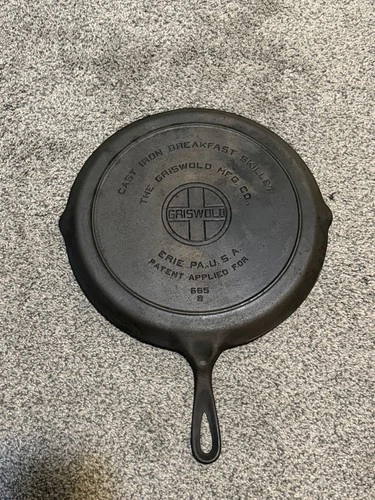 Griswold Erie Cast-Iron Breakfast Skillet 665