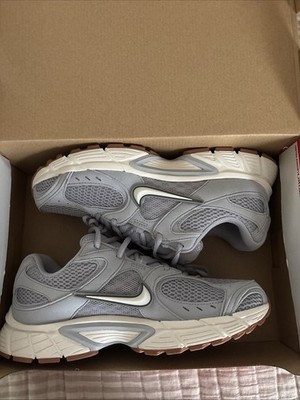 Nike V5 RNR Men's 8.5 Wolf Grey / Phantom