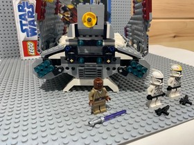 LEGO Star Wars 8019 Republic Attack Shuttle - Complete with Instructions