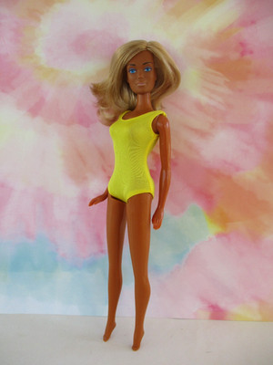 Coppertone Candi Tan Poseable Fashion Doll 93092 Mego Vintage Retro 1980
