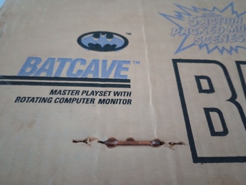 Vintage Toy Biz Batman Batcave Master Playset 1989 Kenner DC - FACTORY SEALED  - Picture 12 of 16
