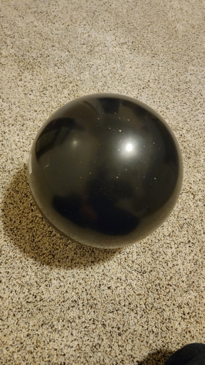 Hammer Black Widow Real Monster Solid Overseas Bowling Ball