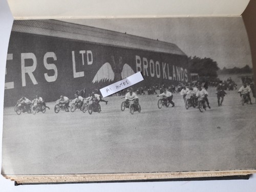 Libro Brooklands 1933 Wheels take wings. Libro de cursos de motor Brooklands. - Imagen 9 de 15