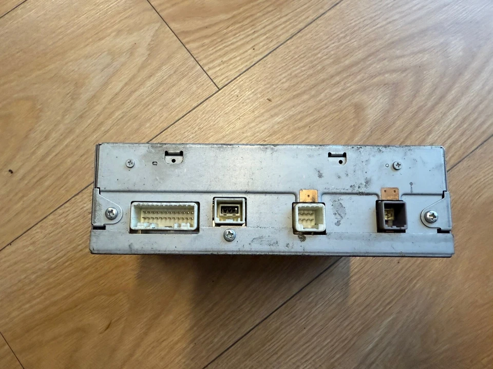 Computadora sistema de navegación por satélite Toyota Prius 2003-09 Aisin 86841-47050 OEM Foto 2 de 3