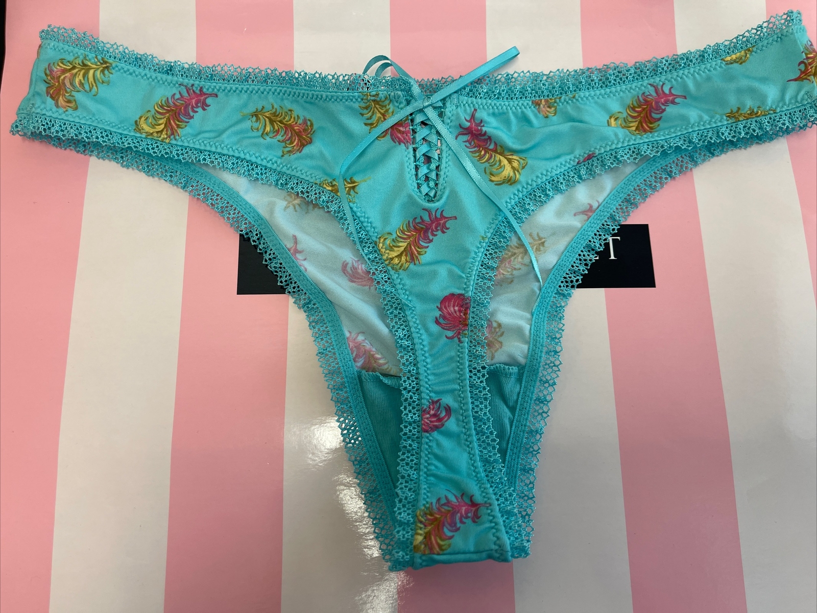 NWT VTG 2009 Victoria's Secret Sexy Little Things, THONG, RARE LARGE