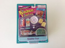 1995 TYCO KITCHEN LITTLES TOASTER FUN - 2008-3 - UNOPENED ORIGINAL PACKAGE
