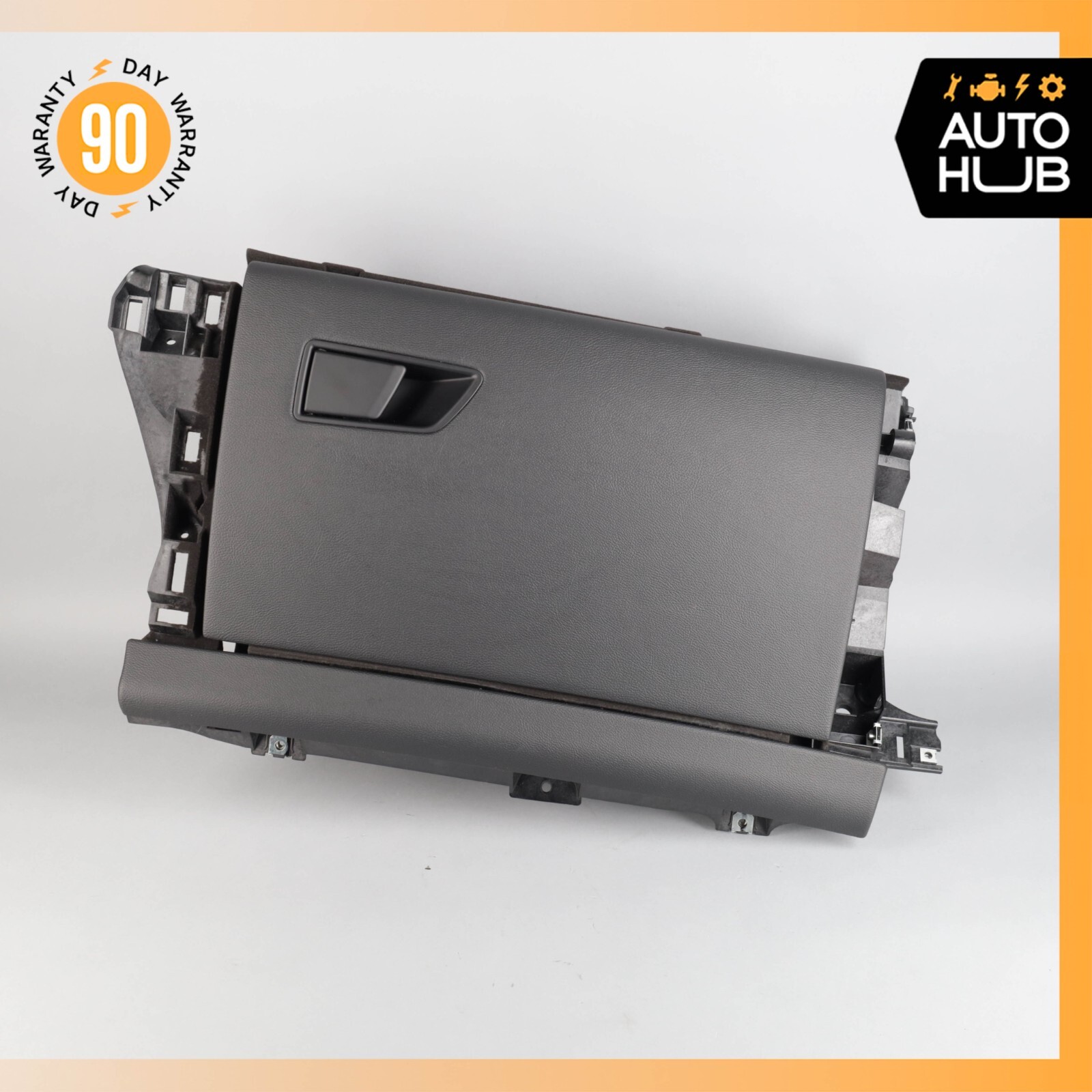 17-20 Maserati Levante M161 Dashboard Dash Glove Box Glovebox Black OEM 73k