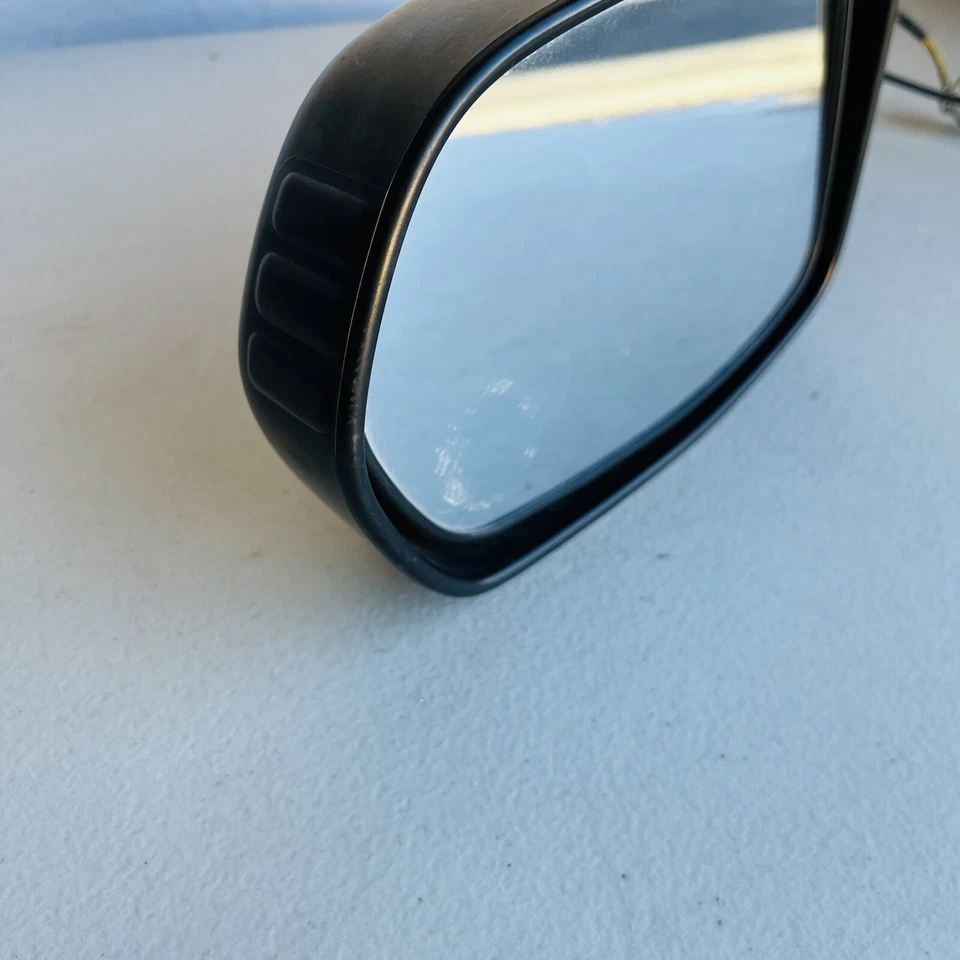 1687641 Honda CR-V Left Side Mirror Used - Driver Power Non-Heated 2007-2011 - Image 3 of 4