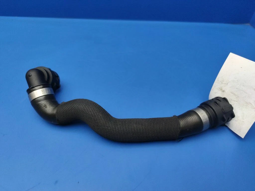 Mercedes-Benz C W205 2015 Engine water coolant pipe hose 