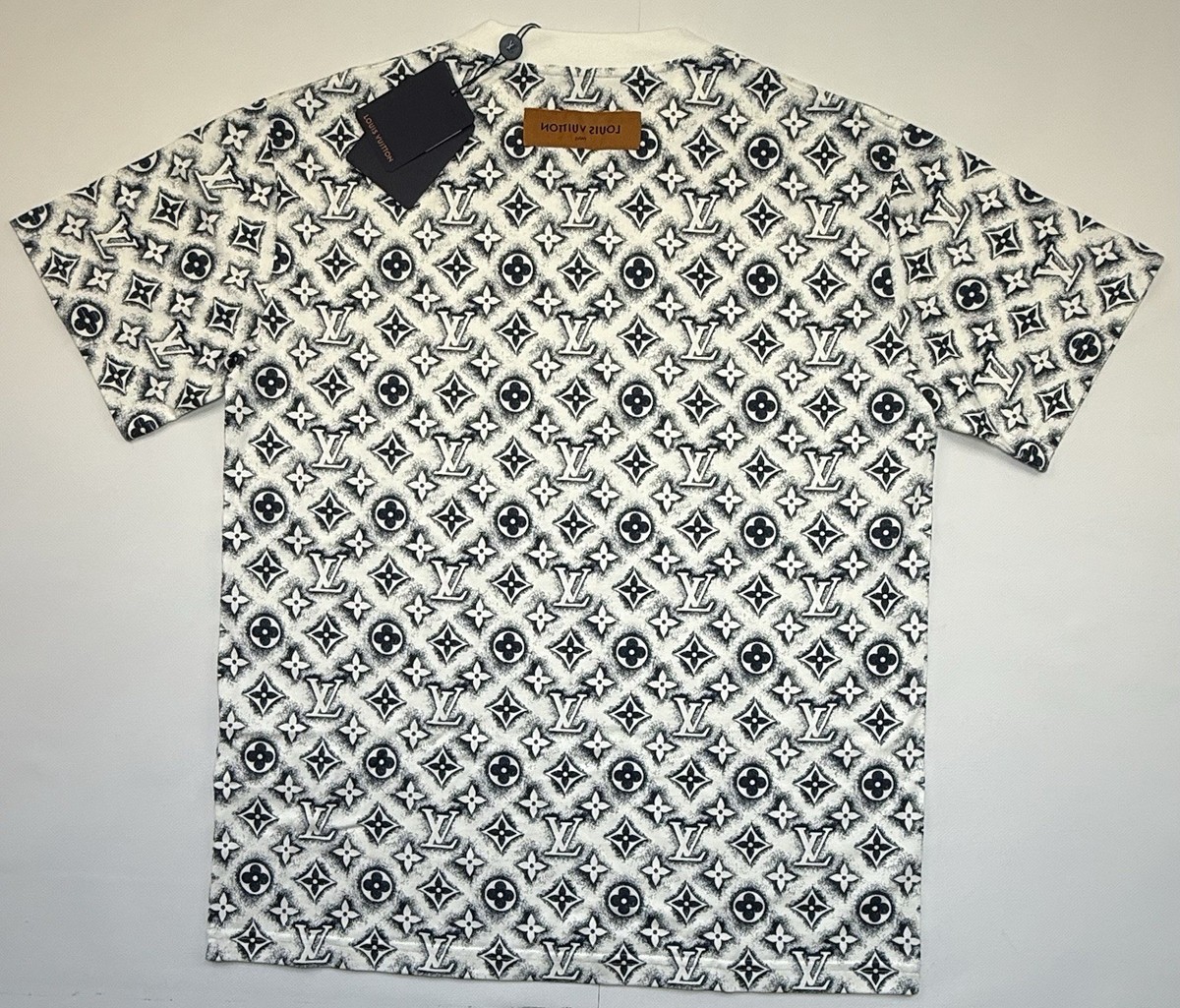 Louis Vuitton Men's Monogram Sand T-Shirt Size M New w/ Tags & Box