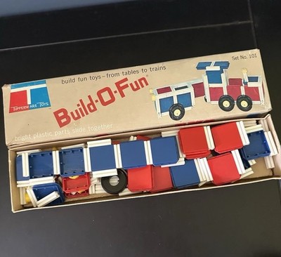 Tupperware Build-O-Fun Toys Vintage Plastic Master Builder Set No. 101 1965