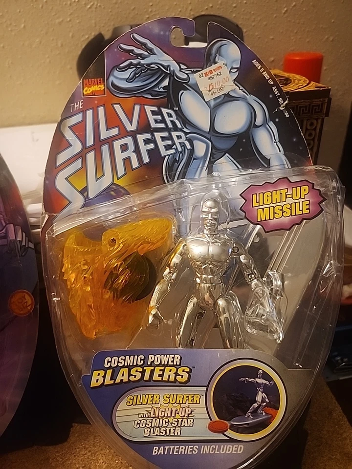 Figura de acción ToyBiz Marvel The Silver Surfer Alien Fighters Cosmic Blaster 1998 Foto 3 de 4