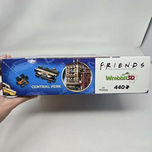 New - Wrebbit Friends - Central Perk 3D Jigsaw Puzzle - Picture 3 of 4