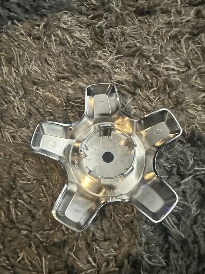 NOVA tampa central cubo de roda cromada com logotipo Kia 2015 K900 52960-3T300 - Imagem 3 de 4