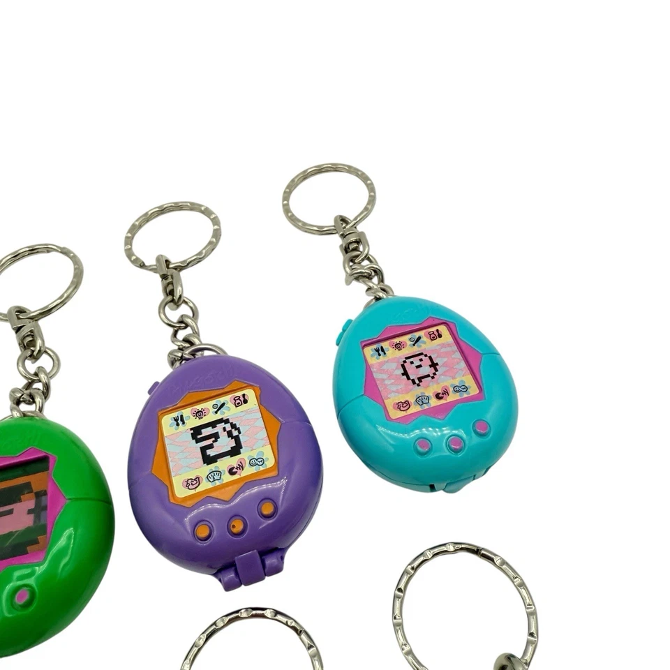 Lote de 8 llaveros de juguete coleccionables vintage Tamagotchi McDonalds Bandai 1997 Foto 4 de 4