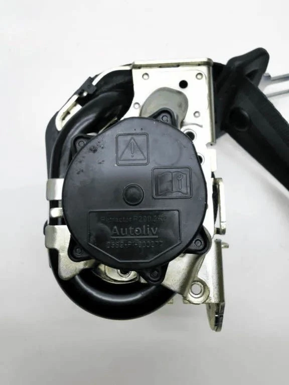 Volvo S90, V90 2018 Sicherheitsgurt hinten 630953700C - Изображение 2 из 4