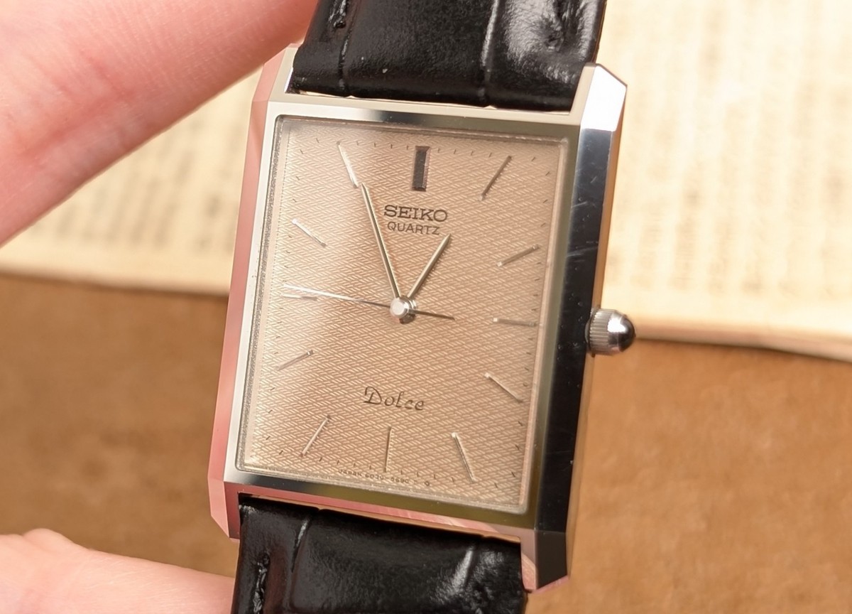 【SEIKO】ドルチェ　6030 Vintage 1983 SEIKO Dolce 6030-5620 Quartz Silver Tank Men's