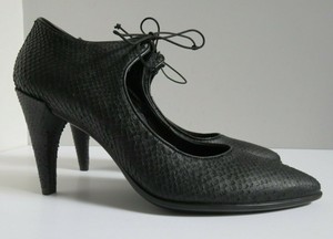 ecco heel shoes