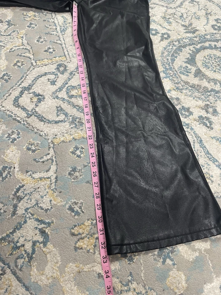 Leggings Aeropostale imitación cuero talla grande tiro alto estilo Foto 4 de 4