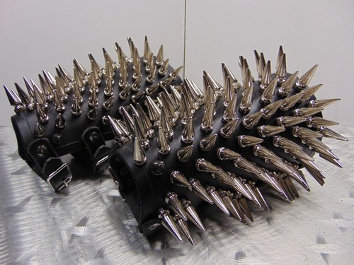 OLD MAN'S CHILD'S LEATHER CHROME SPIKED GAUNTLETS.BLACK METAL...(MDLG0106) - Picture 8 of 9