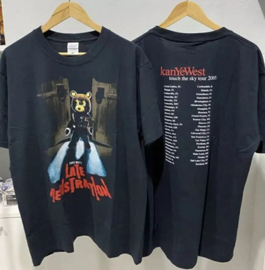 RARE!! Kanye West Late Registration 2005 Vintage T-Shirt