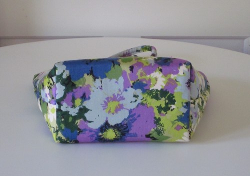 Vintage MARGARET SMITH of Gardiner Maine Floral Handbag 1960s Excellent Cond. - Picture 4 of 14