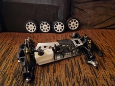 Kyosho Burns buggy vintage 1/8 nitro Inferno Mugen raro da collezione