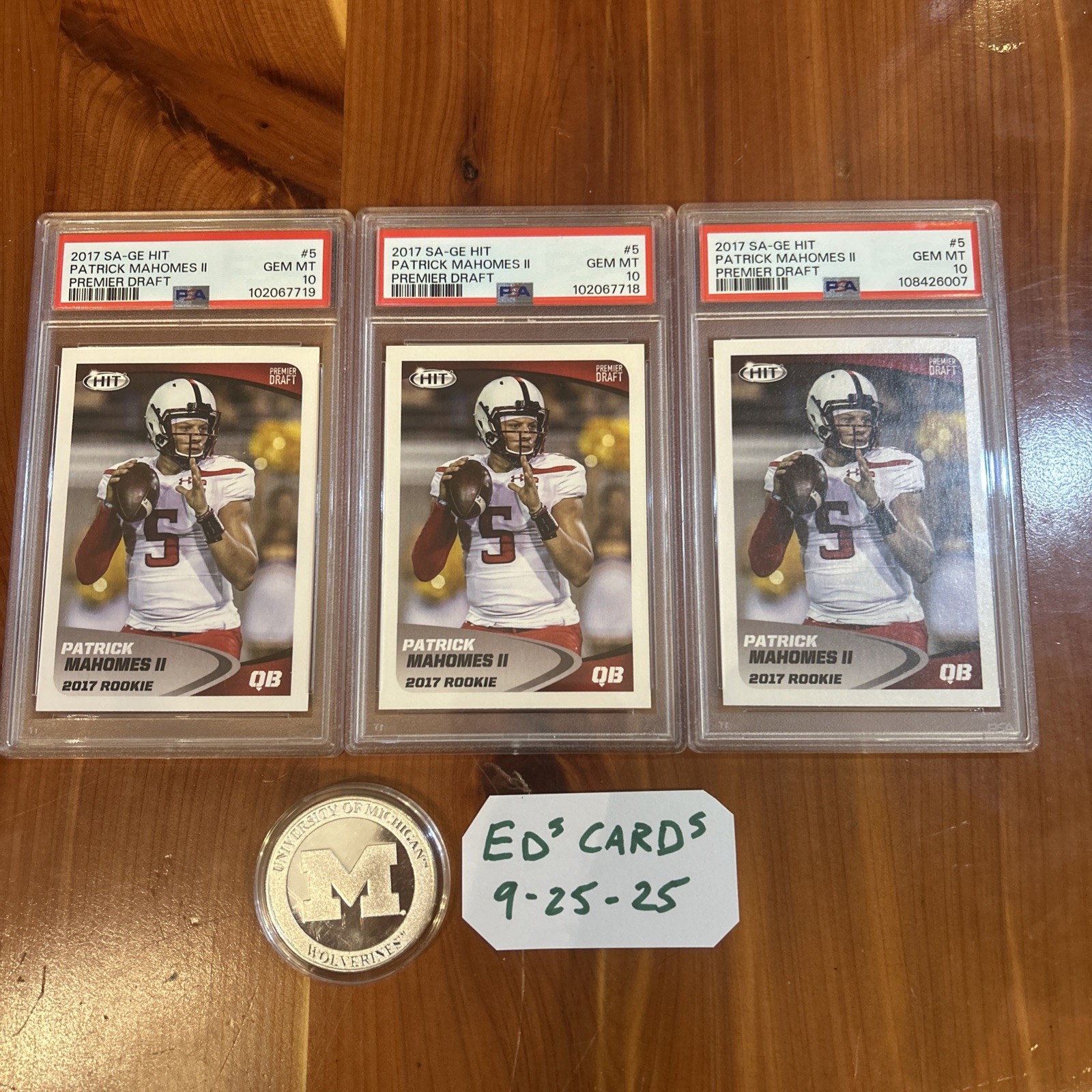 2017 Sage Hit Patrick Mahomes II #5 (RC) Psa 10 Lot