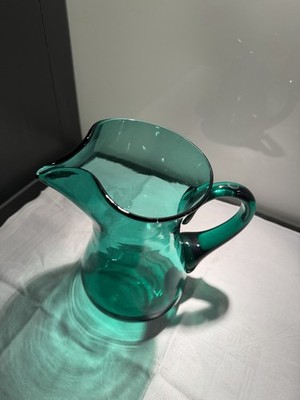 Glaskrug Wasserkrug Krug grün Karaffe mit Henkel Midcentury Handmade 1,5 Liter
