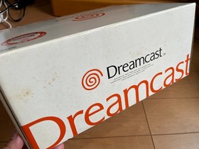 SEGA DreamCast Console (HKT-3000) & Controller with 2 games and BOX 0927