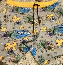 MENS NEFF RUBBER DUCK WAVES DRAWSTRING HOT TUB SWIM BOARD SHORTS SIZE XL NEW