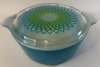1960's Pyrex Spirograph Promotional 2.5 Qt Round Casserole Dish & Glass Lid 475