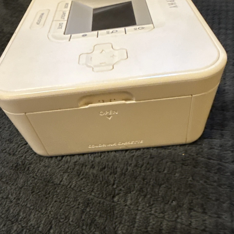 Canon SELPHY CP740 Digital Photo Inkjet Printer Bundle - Image 4 of 4