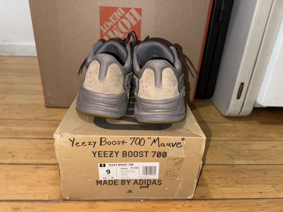 Size 9 - adidas Yeezy Boost 700 V1 Mauve 192610902604| eBay