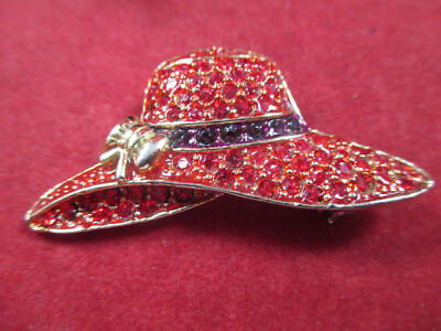 Vintage Red Hat Society Enamel Rhinestone Studded Golden  display picture 3
