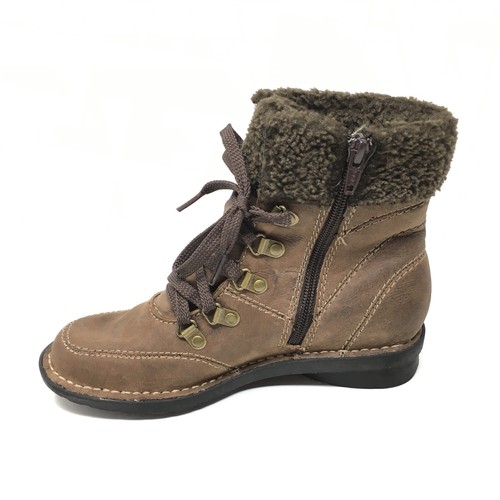 Women's Clarks Ciera Brine Combat Boots Booties Shoes Size 5 Brown Leather - Picture 4 of 11