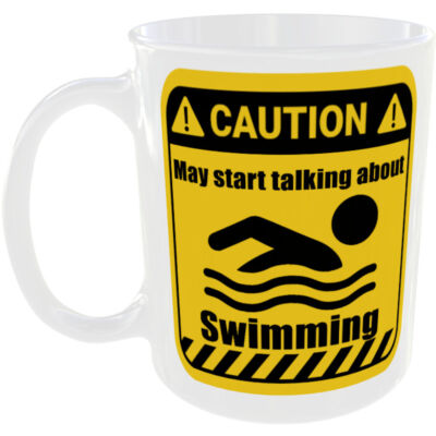 SCHWIMMTASSE EINE LUSTIGE VORSICHT GESCHENK TASSE SPRECHENDER POOL SCHWIMMSTIL BADEHOSE BRILLE KAPPE