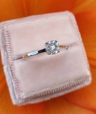 Image of 18ct White Gold & Diamond Cluster Ring
